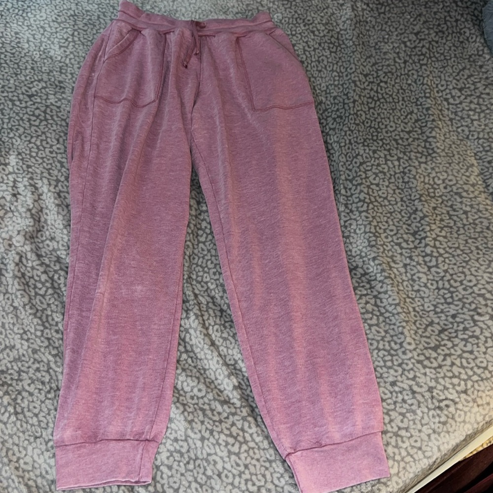 NWT Buddy By The Sea Loungewear Sweatpants Joggers Berry Color Size M